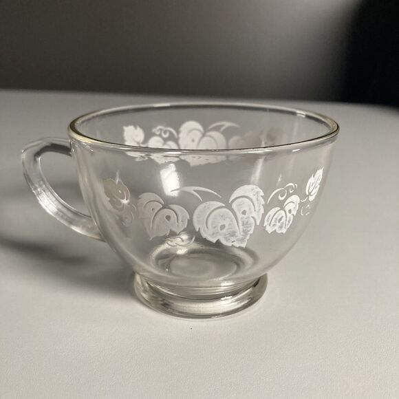 Anchor Hocking Glass Punch Cup Set (6) • White Grape Leaves • Gold Rim • Vintage - Picture 7 of 16